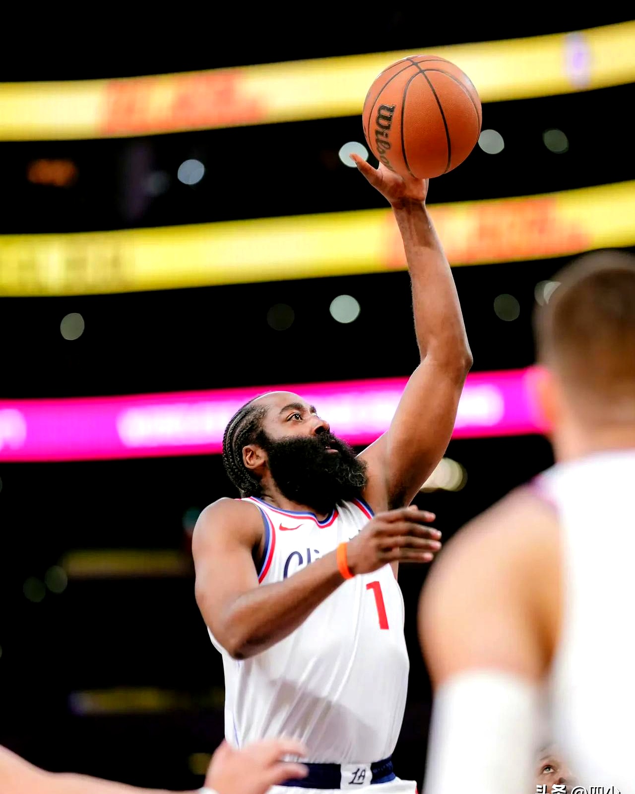 爱游戏注册入口-勇士观众热烈欢呼！，哈登迎来二十赛季出色发挥赢得满堂喝彩的简单介绍-爱游戏注册入口